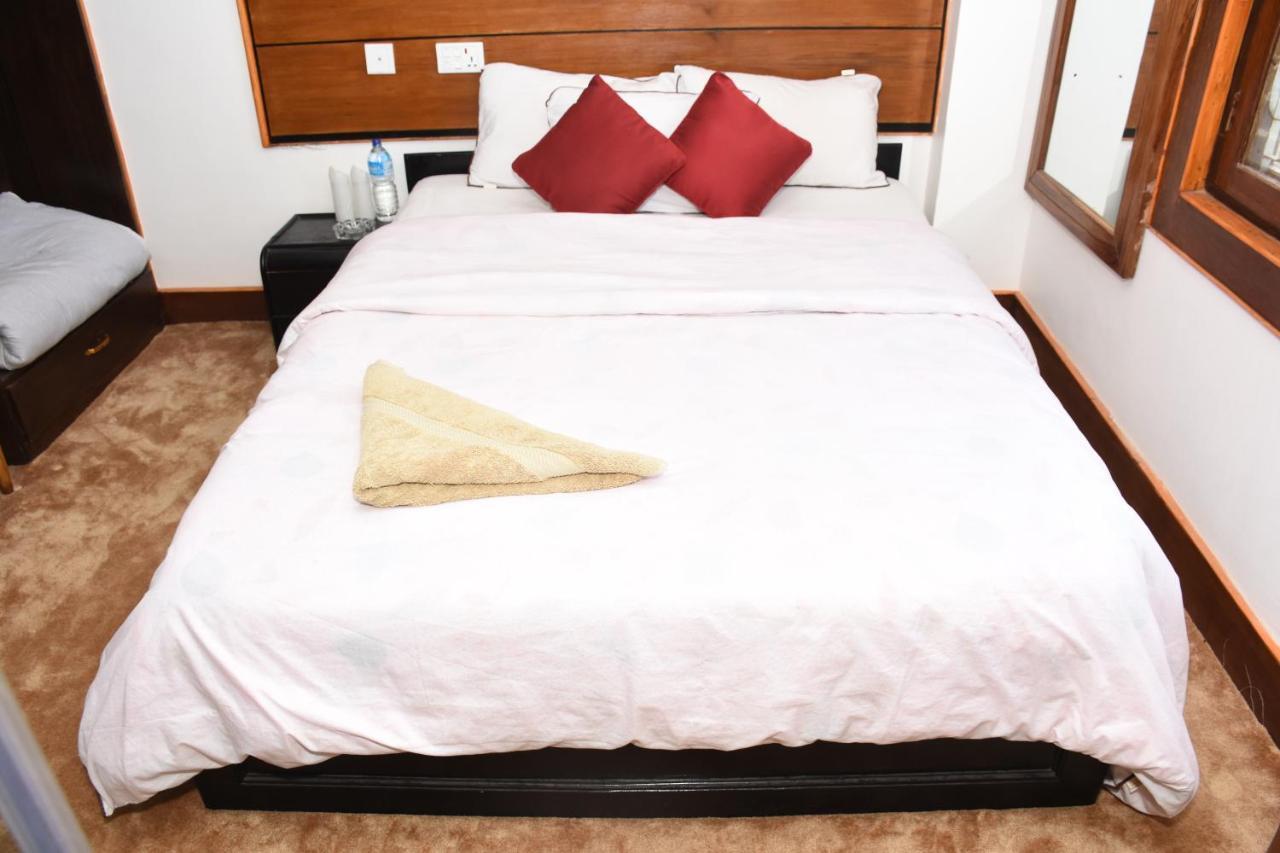 Panorama Resort And Spa Dhulikhel Exterior photo